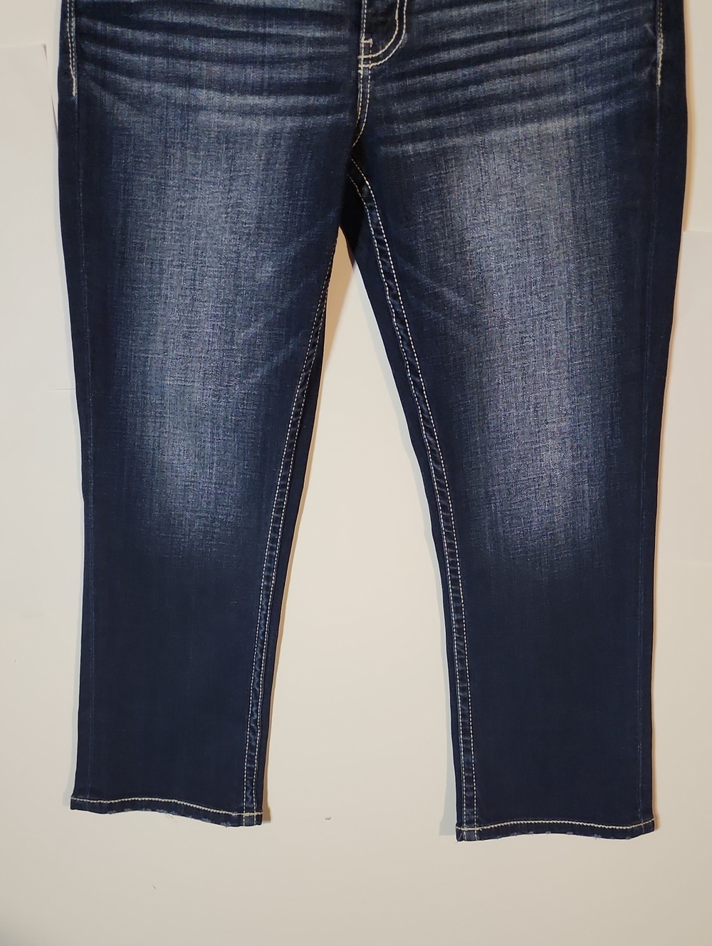 Daytrip Virgo Universal Fit Cropped Jeans NWOT Size 31 - Picture 3 of 10